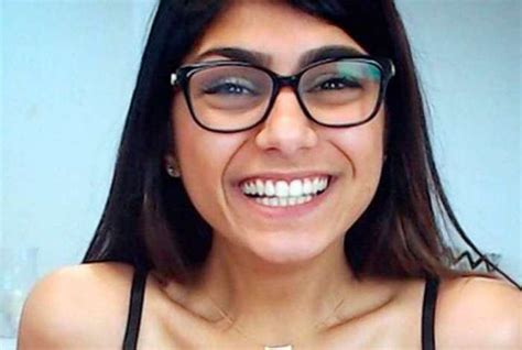 video porno da mia khalifa|khalifa videos